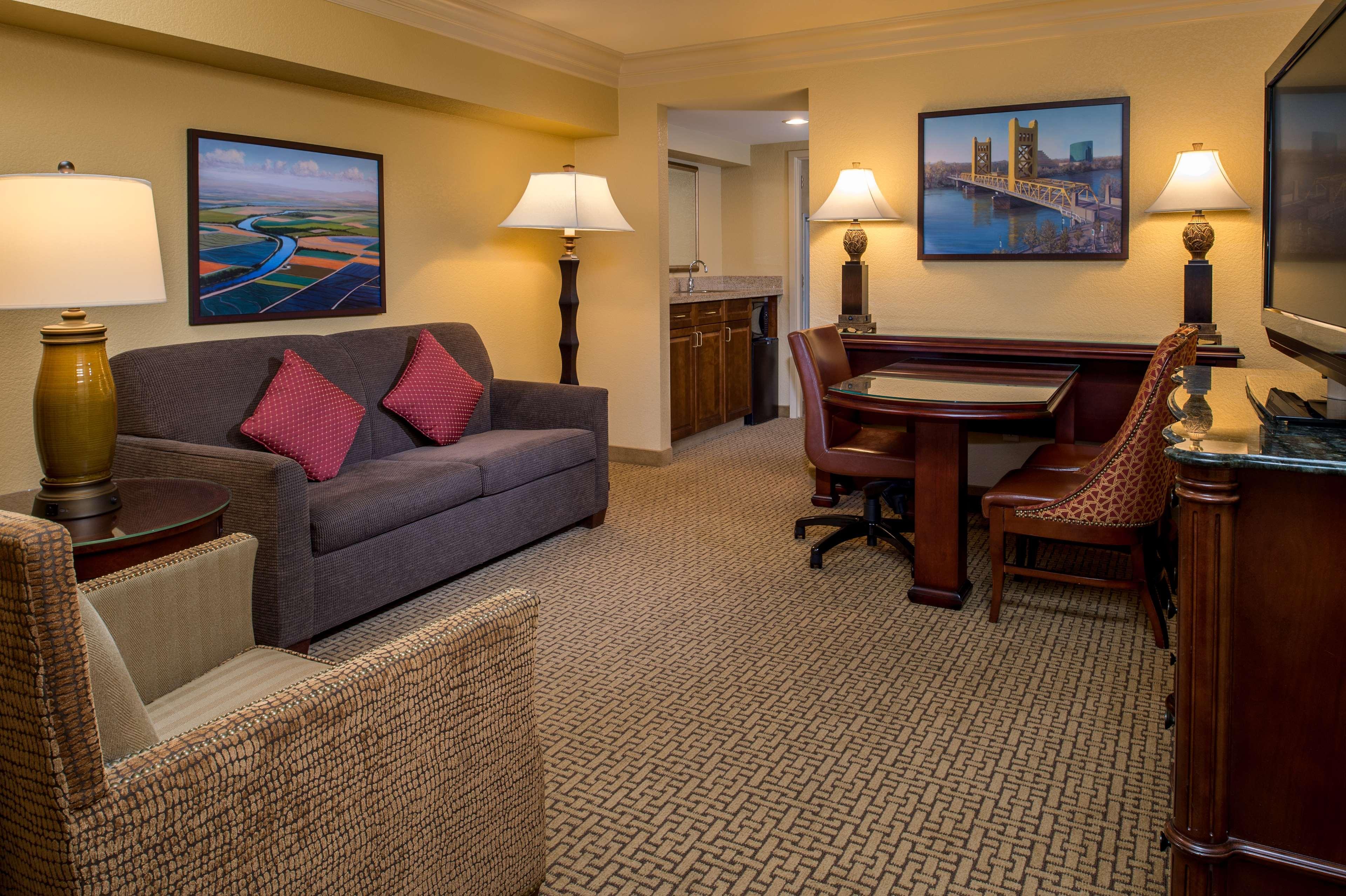 Embassy Suites By Hilton Sacramento Riverfront Promenade Extérieur photo